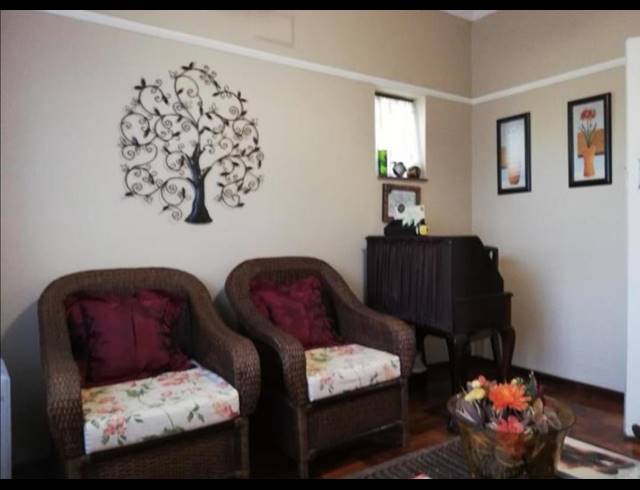 3 BEDROOM FREESTANDING SOLD IN DAWNCLIFFE